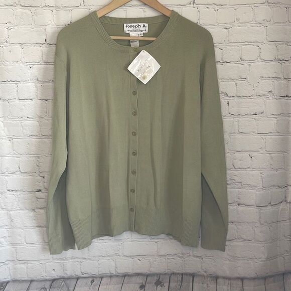 Joseph A. Women’s Light Green Long Sleeve Sweater size 1x NEW - Picture 1 of 5